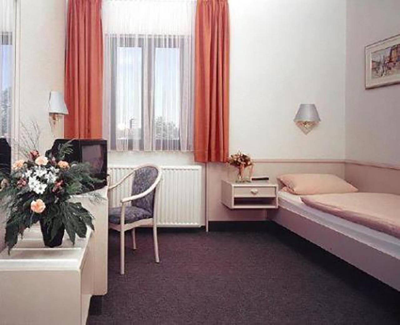 Hotel Skada City Coelln Cologne Exterior photo